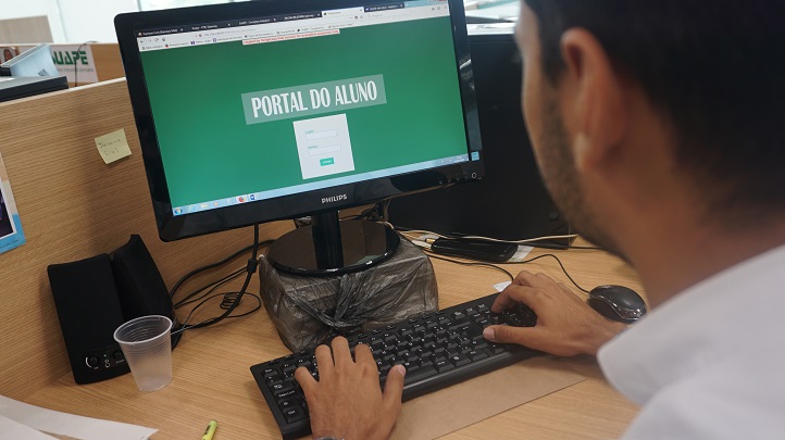 para materia site