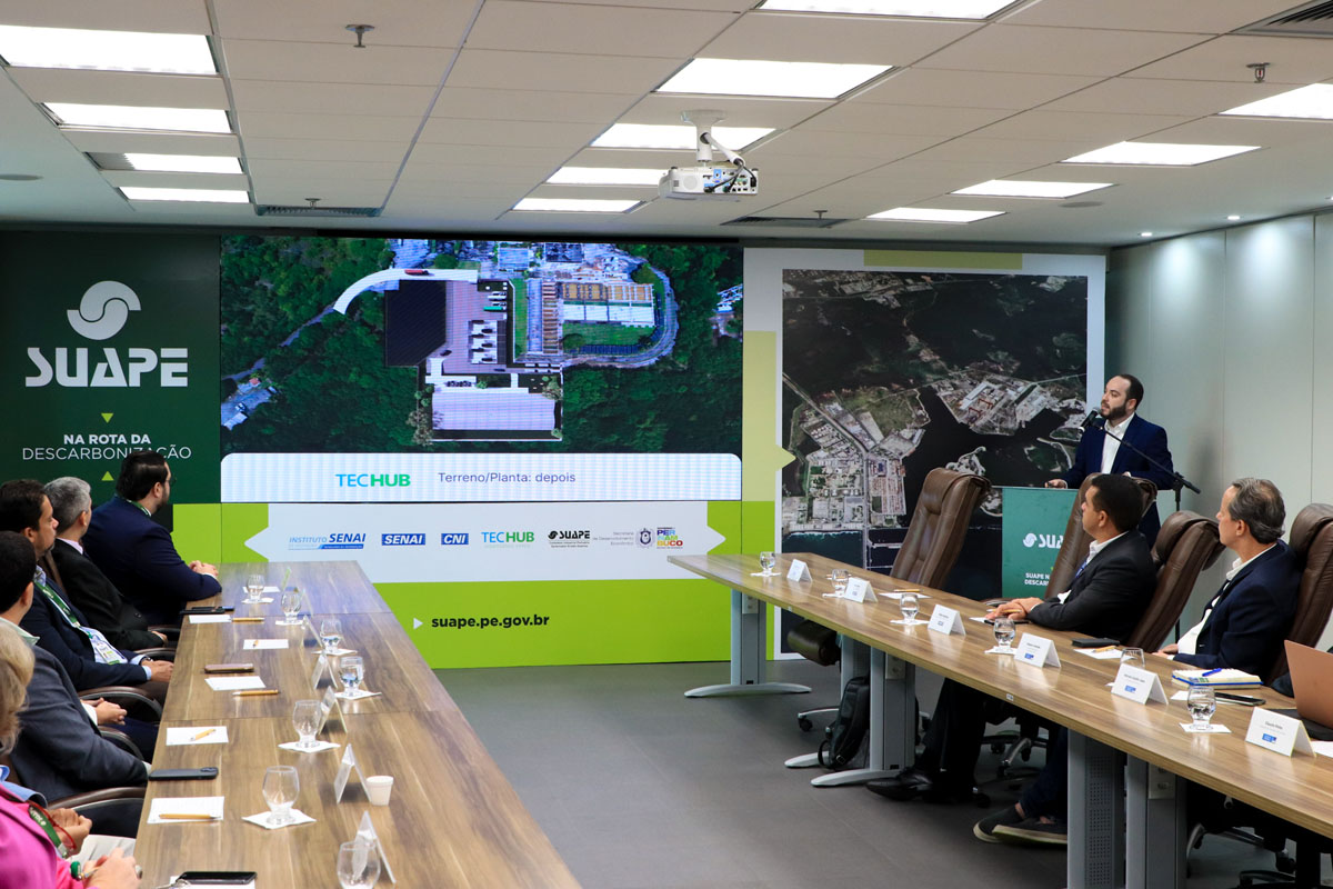 Visita de Senadores H2V TECHUB SUAPE 3