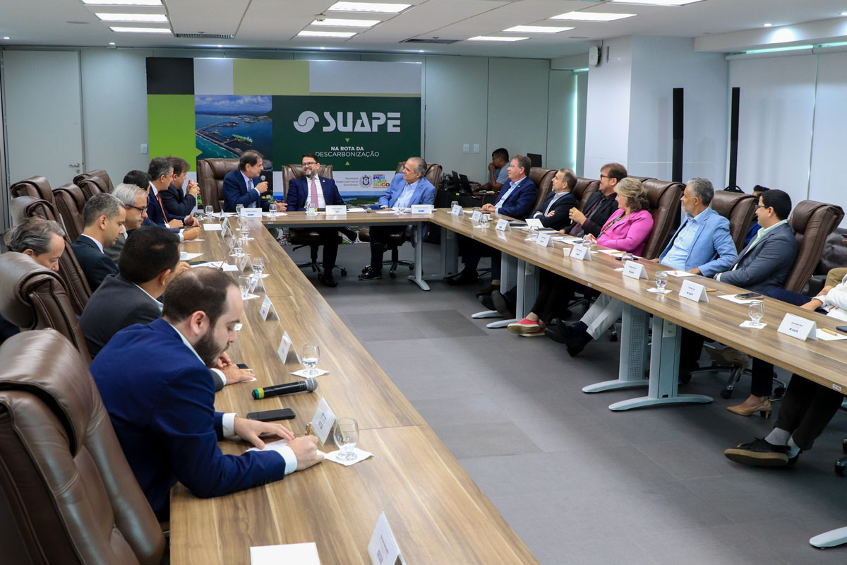 Visita de Senadores H2V TECHUB SUAPE 6