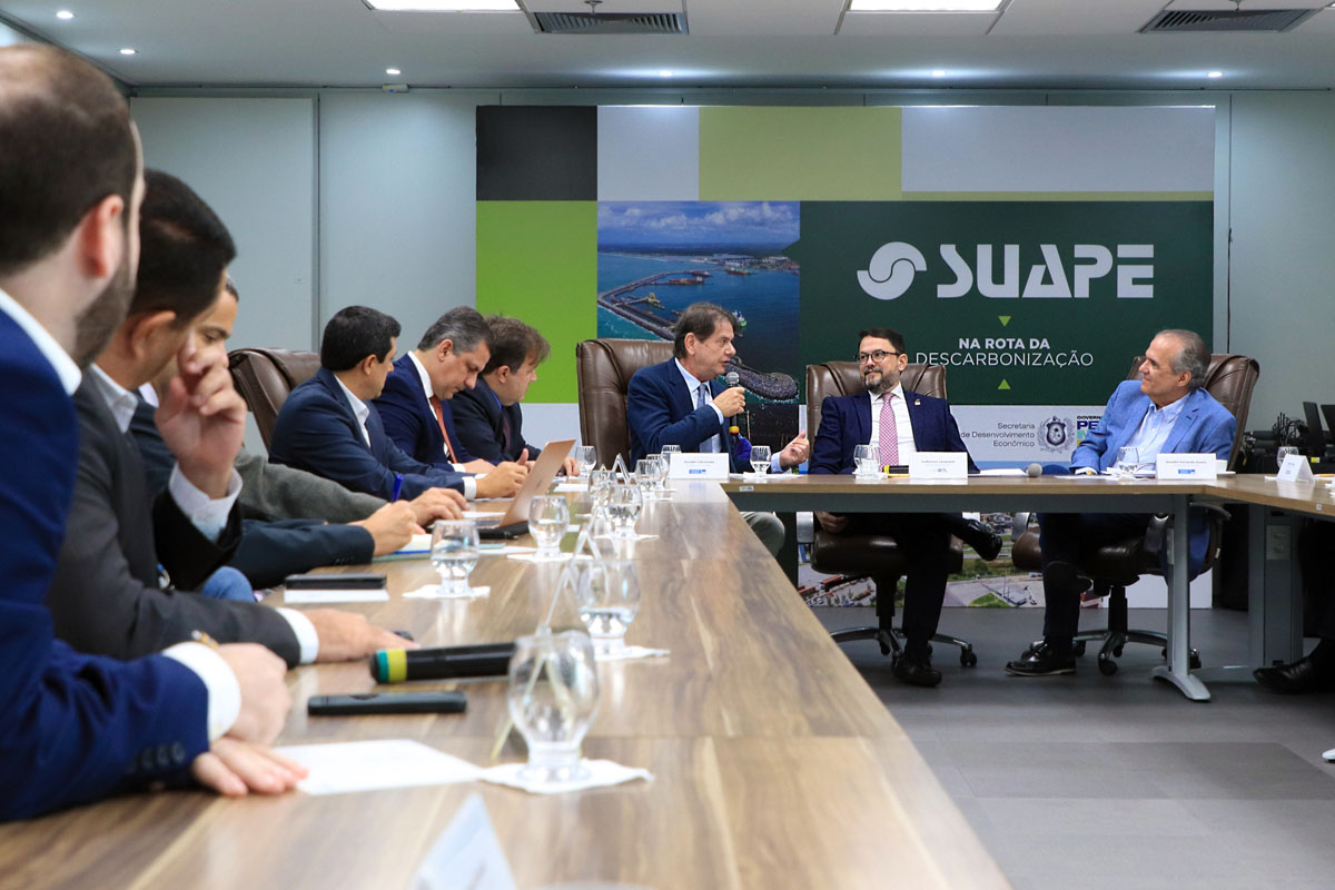 Visita de Senadores H2V TECHUB SUAPE 8