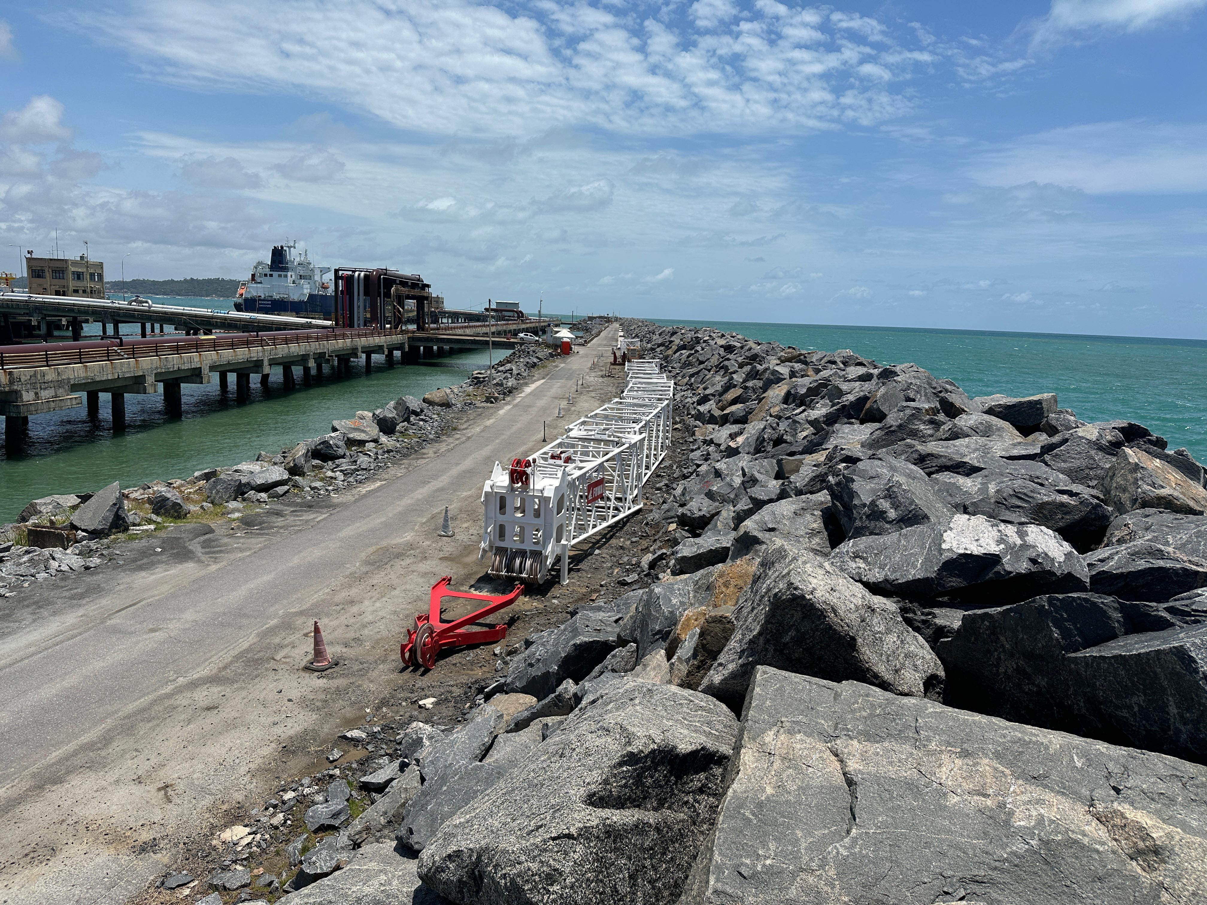 Molhe Porto de Suape 1