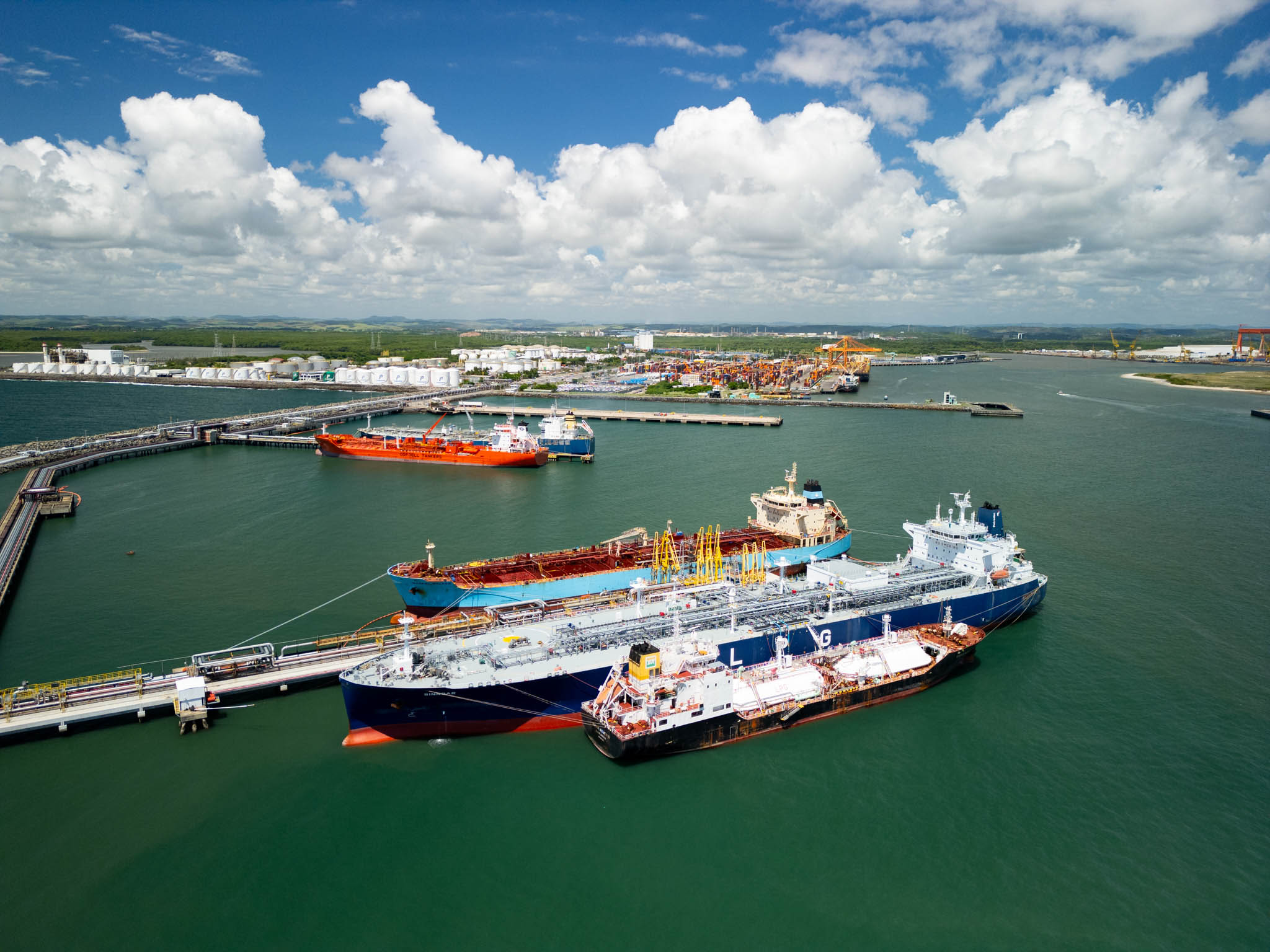 Porto de Suape 4.jpg