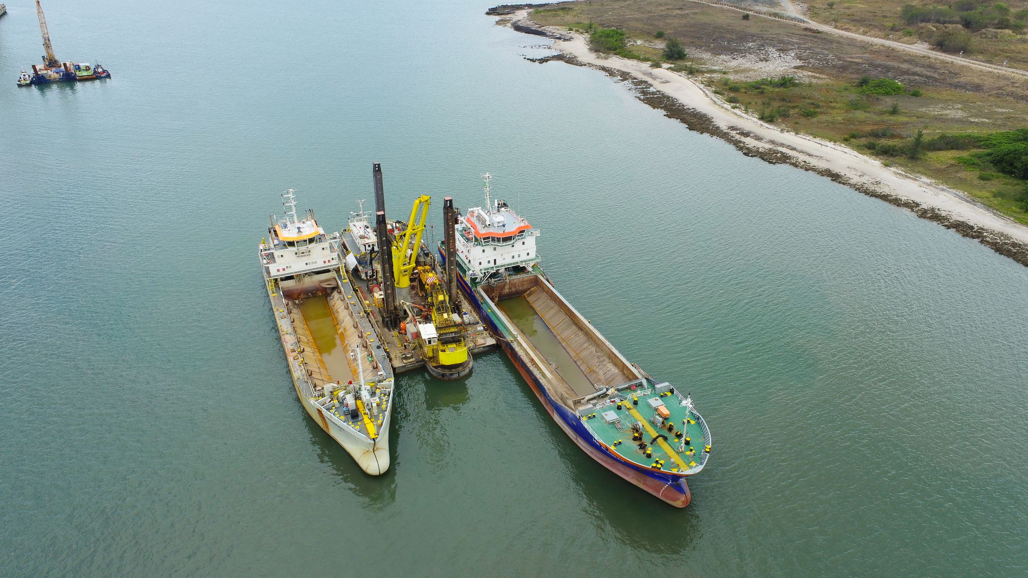 Dragagem Canal Interno Suape 4